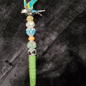 Vibrant Green and Blue Bird Pen